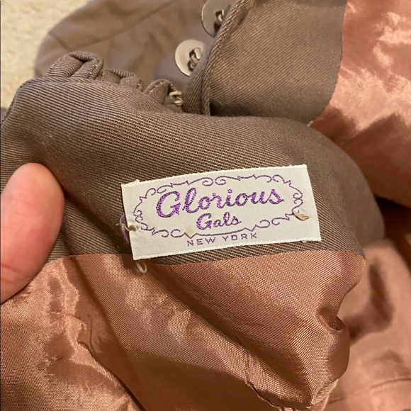 Glorious gals jacket without size but measurements included - Picture 8 of 10